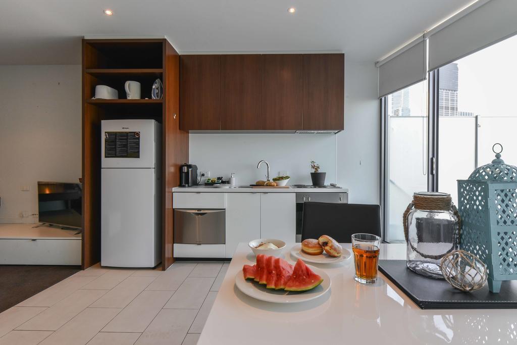 Northbank Residences By Apartments Of Melbourne Room photo